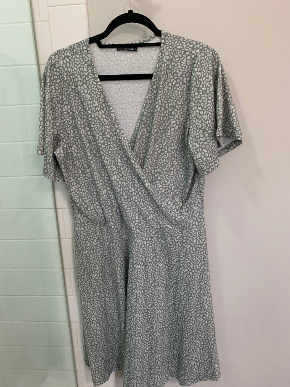 Fensace Faux Wrap-Front Sage Green Printed Dress
